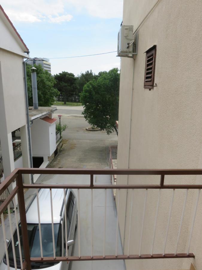 Apartmani Mm Starigrad Paklenica Esterno foto